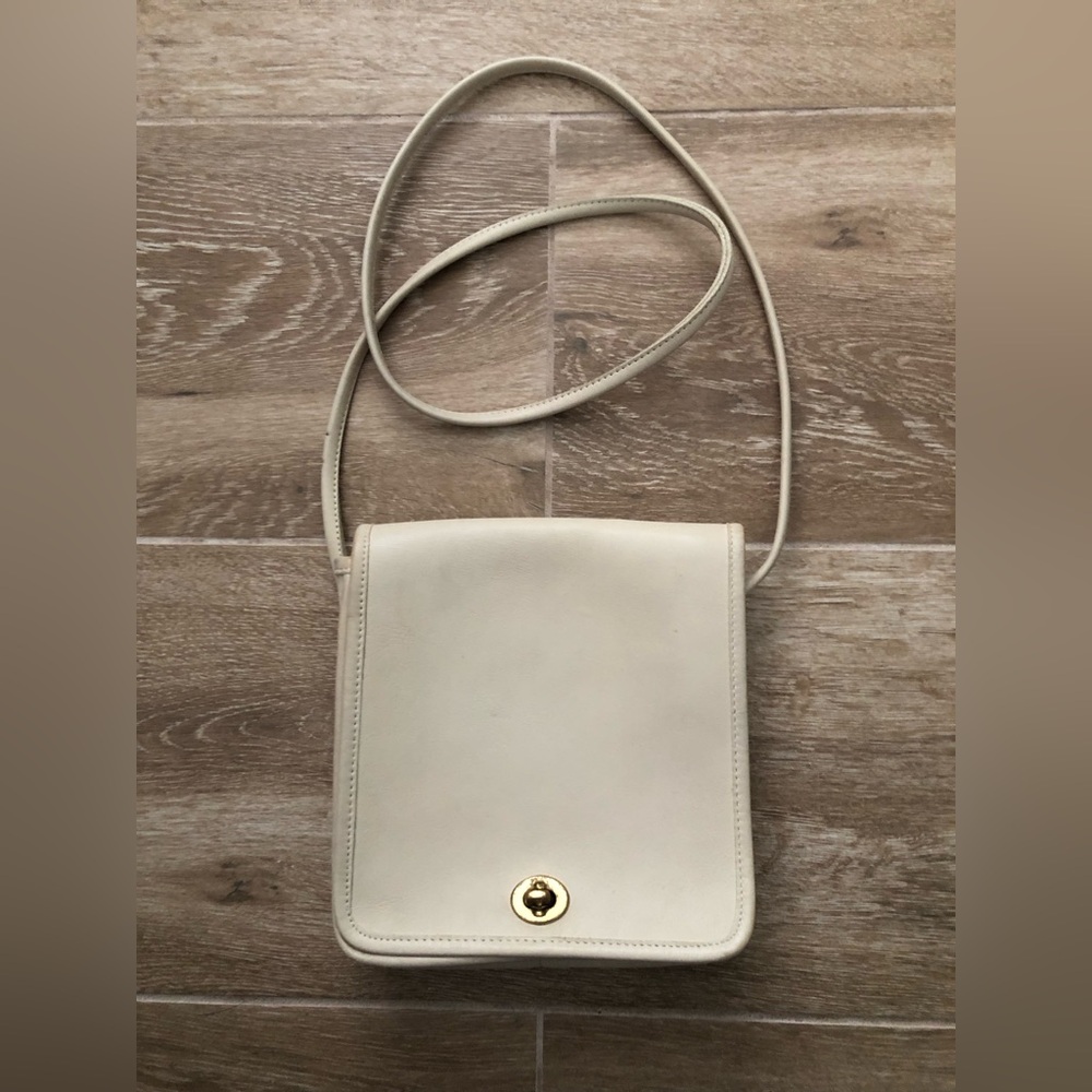 Coach 1980s Compact Pouch in Bone, Flap with Brass Turnlock Closure, Made USA